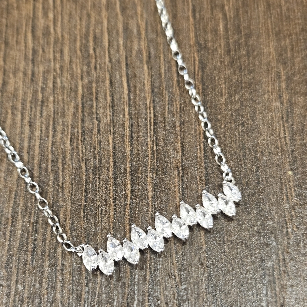 NIB "She's a Daydream" Sparkling Cubic Zirconia Necklace MSRP $138